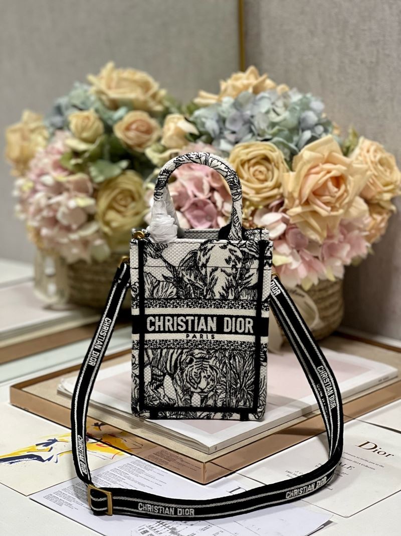 Christian Dior Shopping Bags